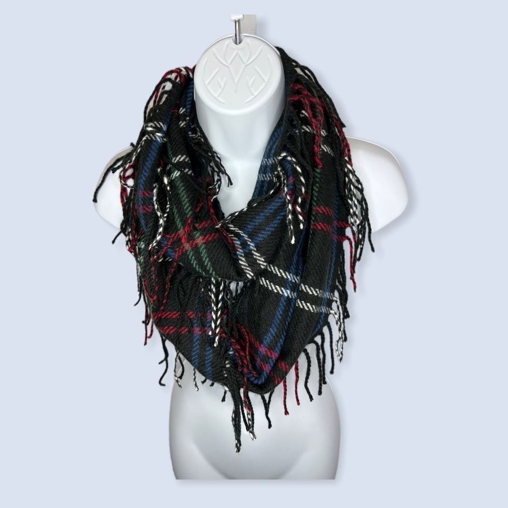 NWT Cejon Fringe Scarf.
